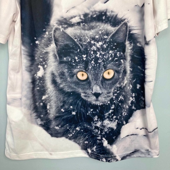 𝅺bian Yi Long Snow Cat All Over Print Crew Neck Tee Shirt Size 3XL Runs Small - Picture 9 of 11